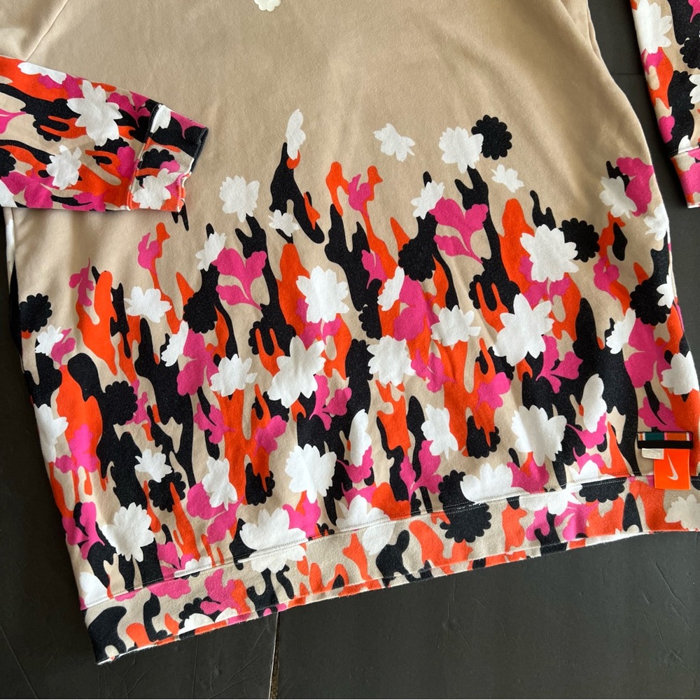 Nike Floral Print Hoodie in Beige, Pink, Orange, Black, White - Picture 10 of 15